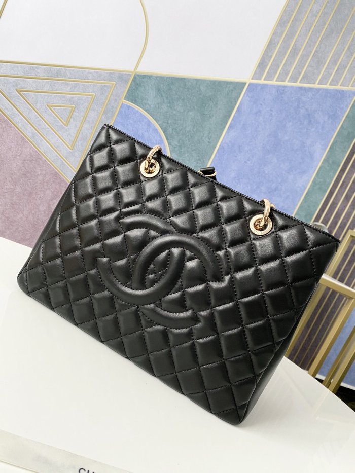Handbag Chanel 20995 size 34x25x14 cm