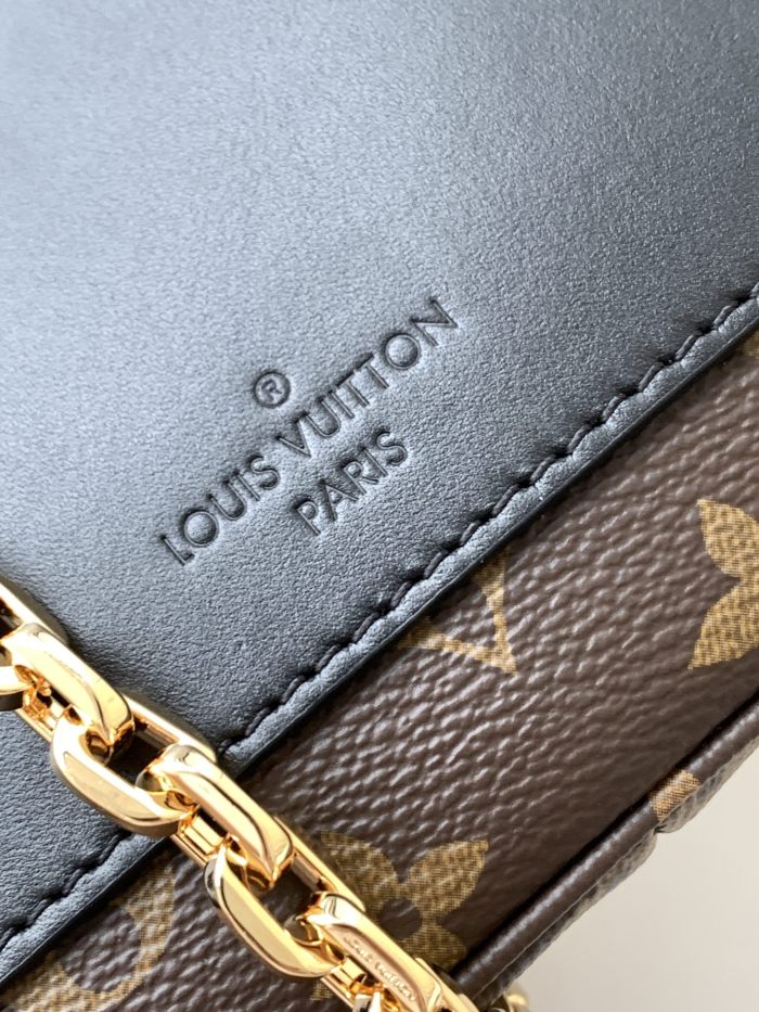 Handbag Louis Vuitton M46126 size 24.5 x 15.0 x 6.5 cm