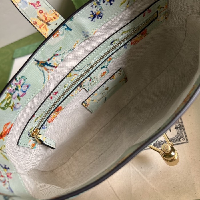 Handbag Gucci 636709 size 28*19*4.5 cm