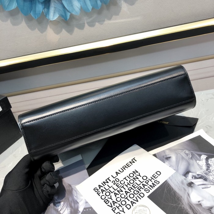 Handbags SAINT LAURENT 579271 size 29x20.5x7 cm