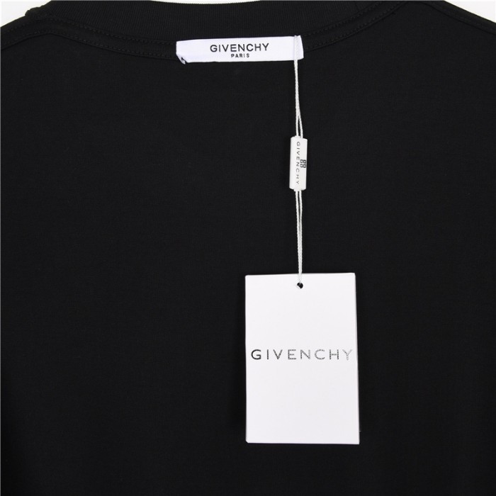 Clothes Givenchy 56