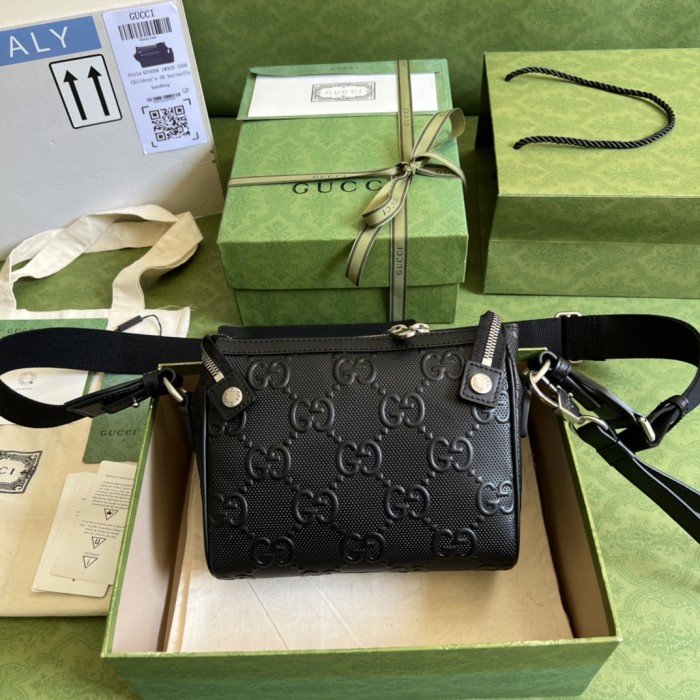 Handbag Gucci 674058 size 20×16×7 cm