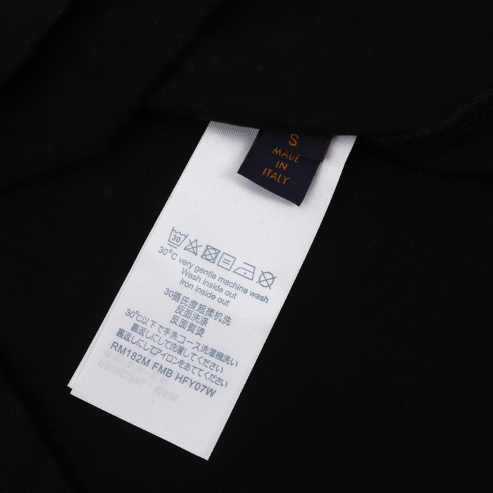 Clothes Louis Vuitton 276