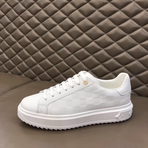 Louis Vuitton Low Top sneaker 52