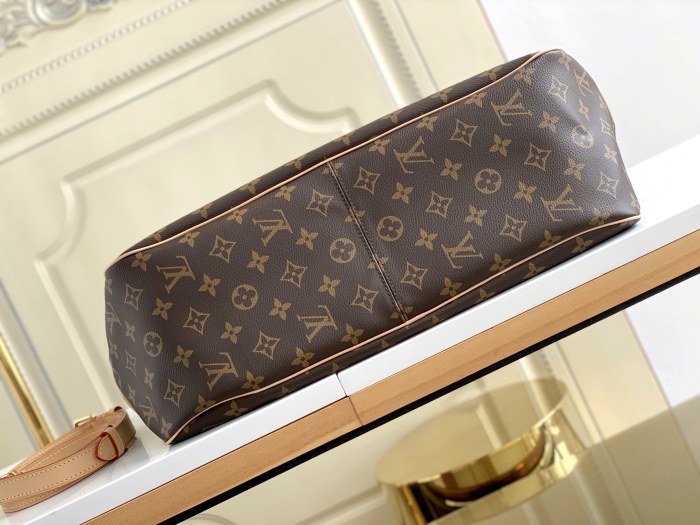 Handbag Louis Vuitton M40353 size 52.0 × 30.0 × 20.0 cm
