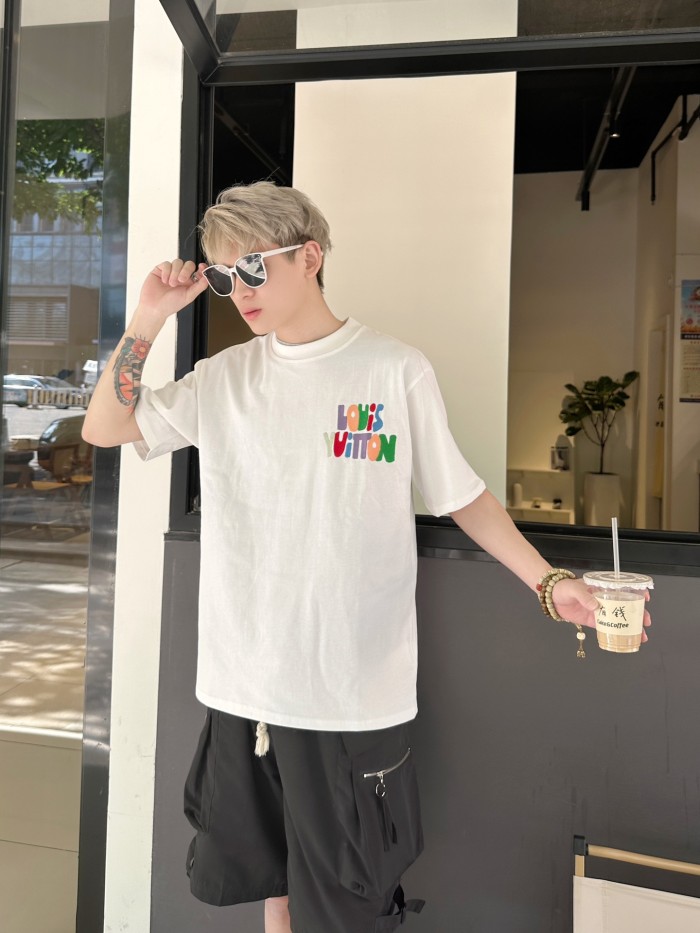 Clothes Louis Vuitton 307