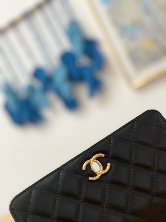 Handbag Chanel 81221 size 19 cm