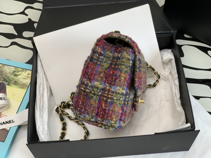 Handbag Chanel size 15*14*7* cm