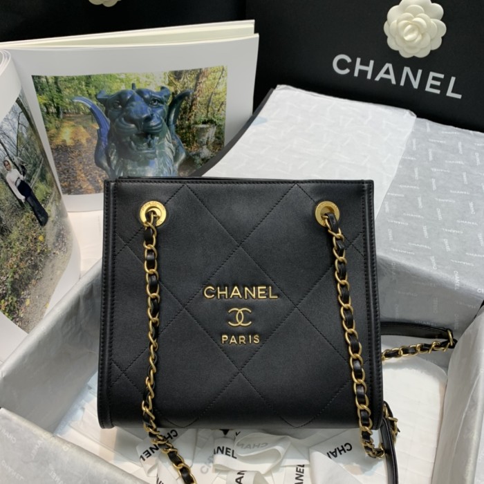 Handbag Chanel AS2750 size 23 21 11 cm
