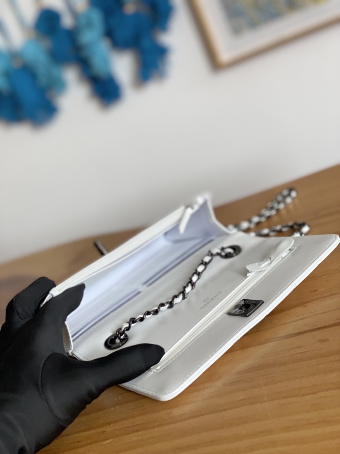 Handbag Chanel 88632 size 19 cm