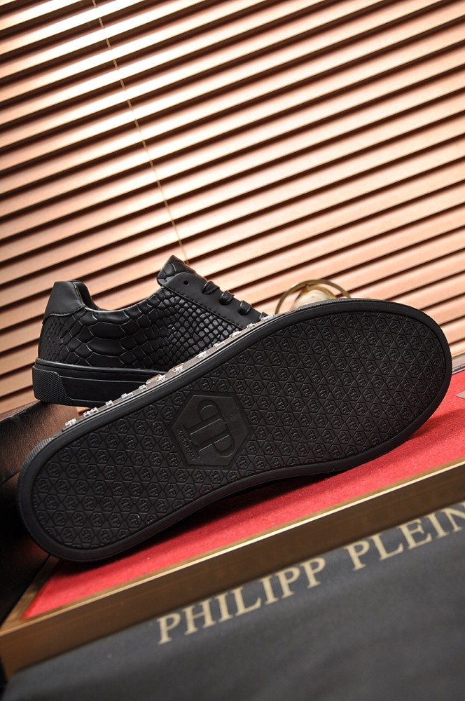 Philipp Plein Low Top Sneakers 16