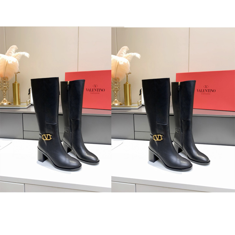 VALENTINO GARAVANI Roman Stud BOOT WOMEN 25