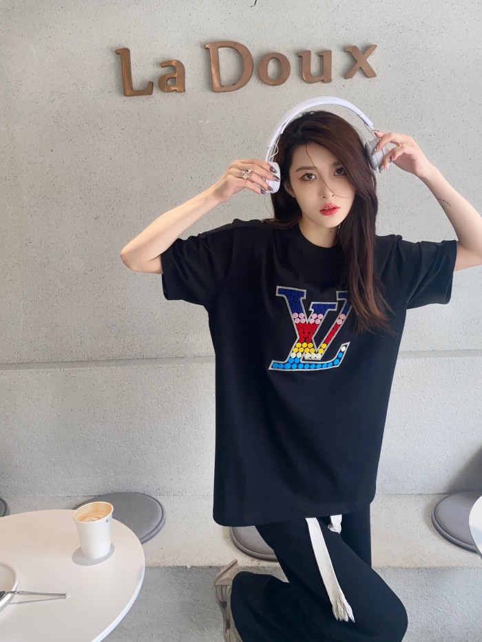 Clothes Louis Vuitton 278