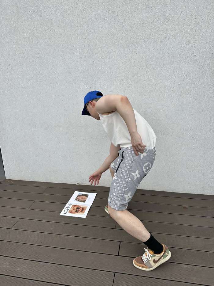 Clothes Louis Vuitton 400