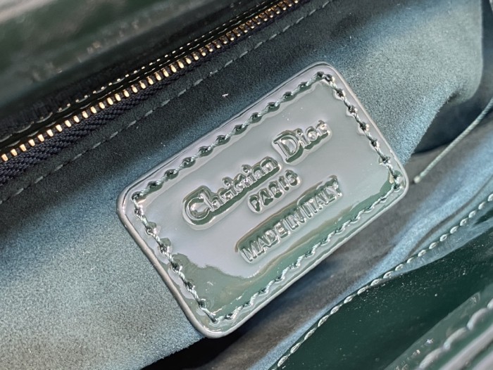 Handbag Dior size 20 cm