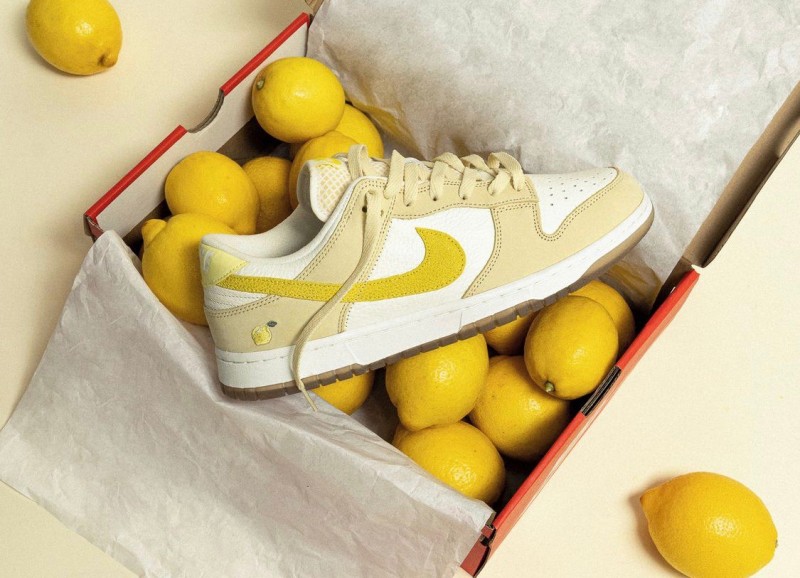 Nike Dunk Low Lemon Drop (W)