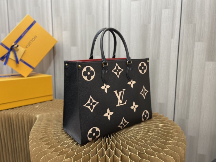Handbag Louis Vuitton M45494 size 34x26x13 cm