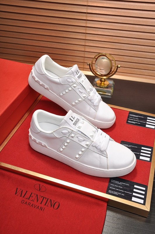 Valentino Garavani Rockstud Untitled calfskin sneaker 7