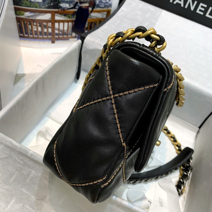 Handbag Chanel 6160 size 26 cm