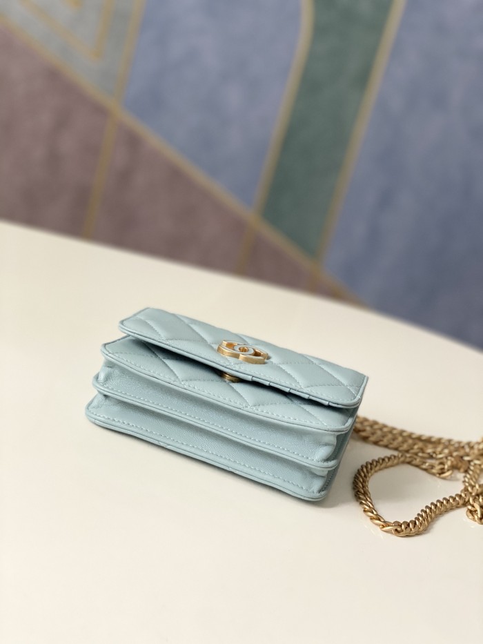 Handbag Chanel 81185 size 15 cm