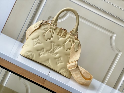 Handbag Louis Vuitton m59821 size 24.5 x 18 x 12 cm