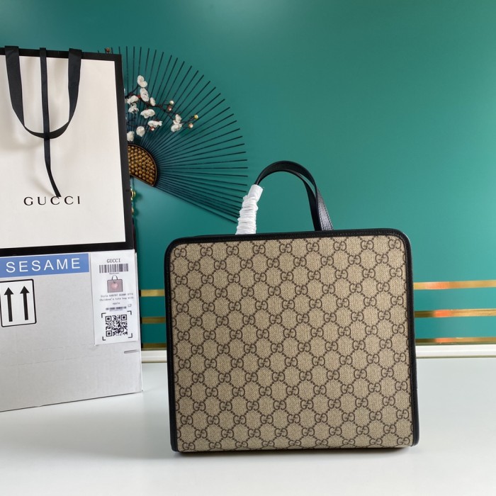 Handbag Gucci 648797 size 28*25*11 cm