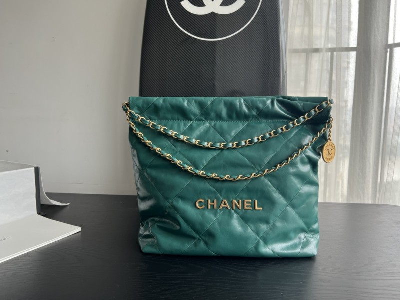 Handbag Chanel size 35cmx37cmx7 cm