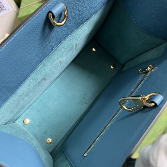 Handbag Gucci 674822 size 31.5*26.5*15 cm