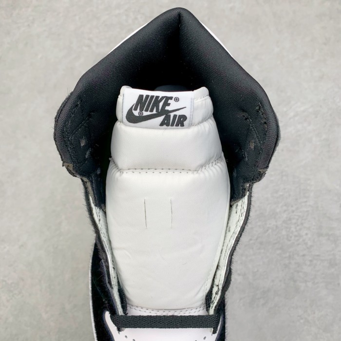 Jordan 1 Retro High Twist (W)