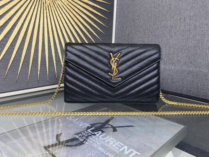 Handbags SAINT LAURENT 377828 size 22.5x14x4 cm