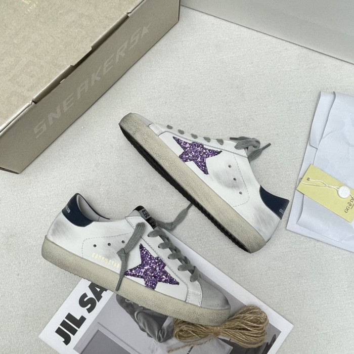 Golden Goose Superstar distressed-finish sneakers 26