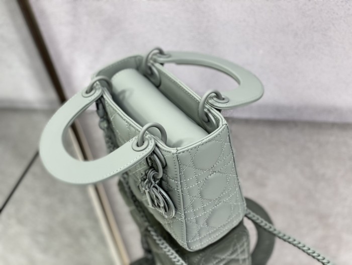 Handbag Dior size 17 cm