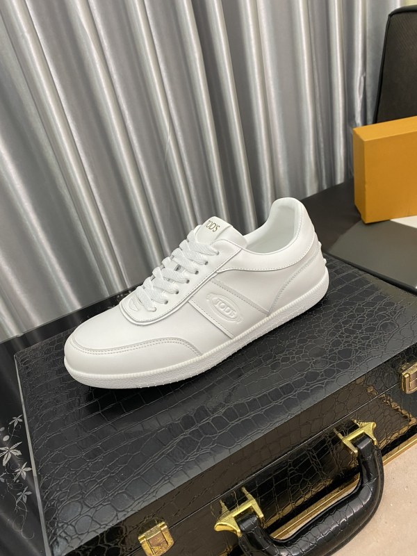 TOD'S Tabs Sneaker 5