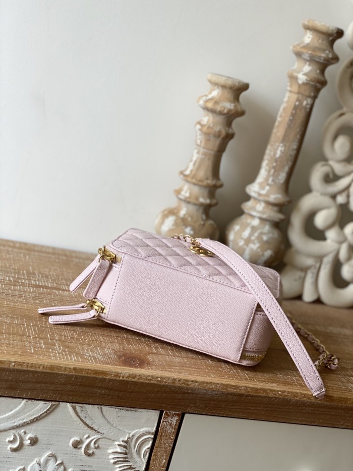 Handbag Chanel AP3222 size 19*13.5*7 cm