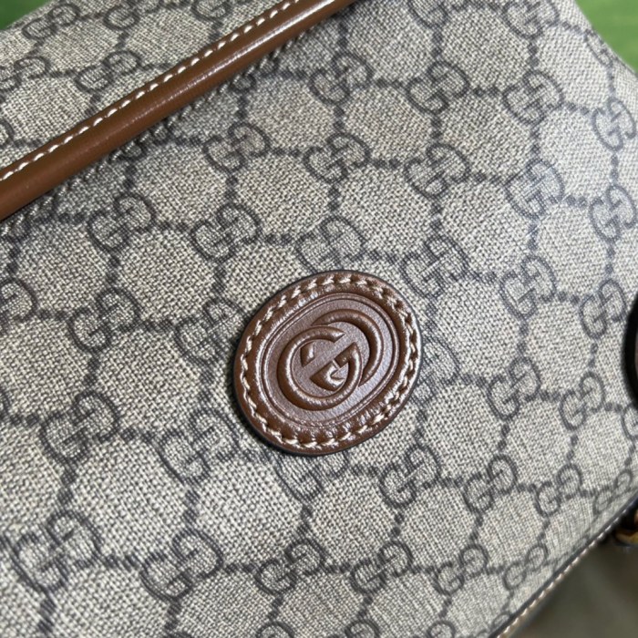 Handbag Gucci 696013 size 26*43*18 cm
