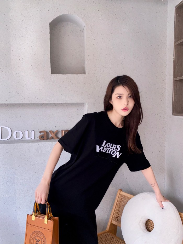 Clothes Louis Vuitton 113