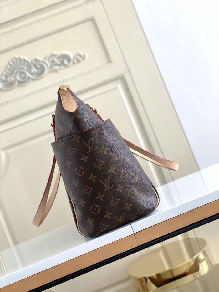Handbag Louis Vuitton M56689 size 43x30x7 cm