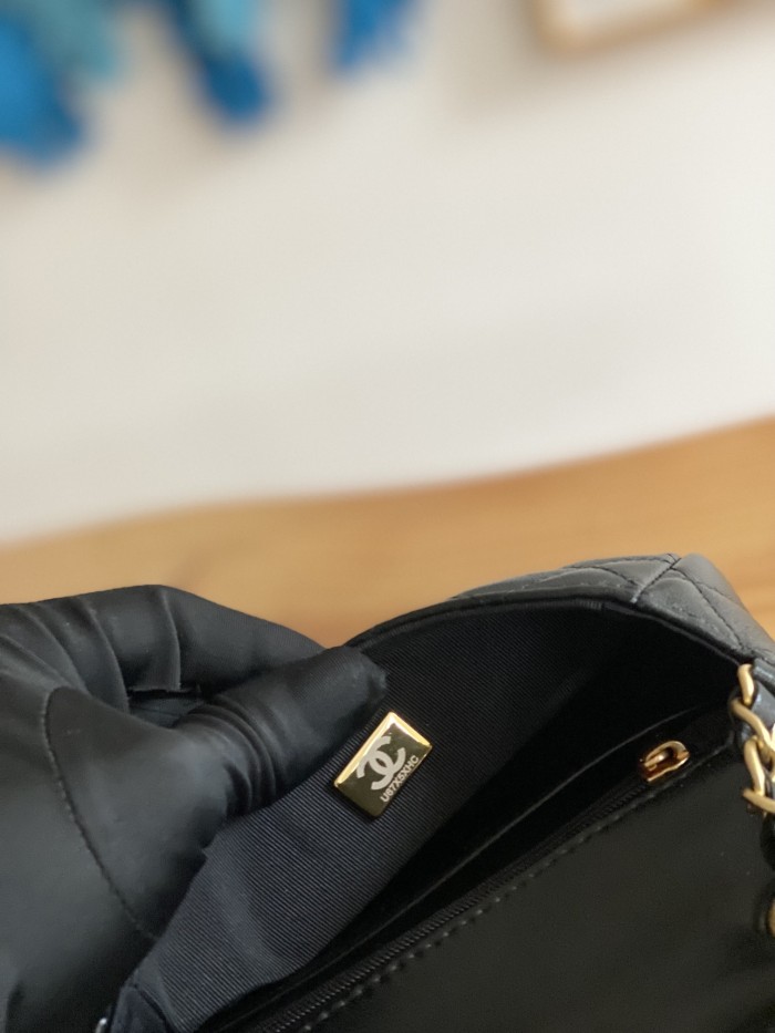 Handbag Chanel AS3738 size 12.5*16*6 cm