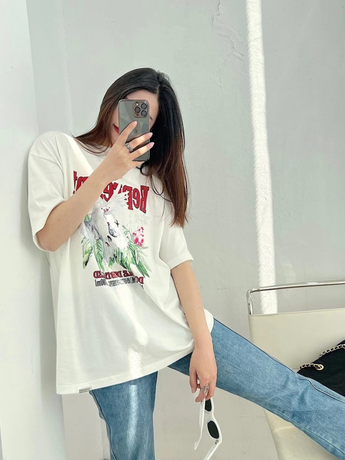 Clothes Represent 16