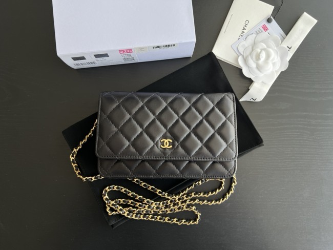 Handbag Chanel size 19 cm