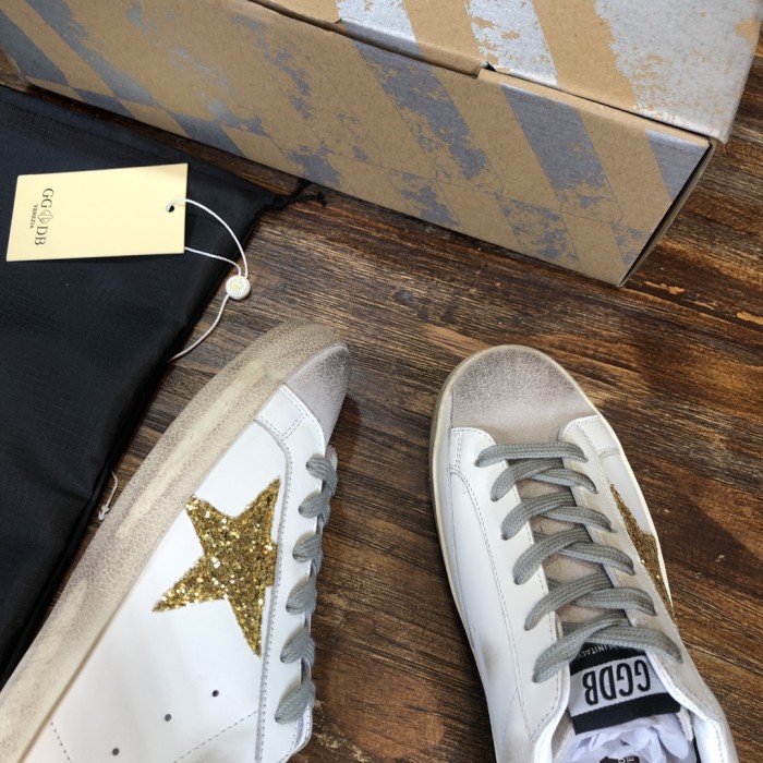 Golden Goose Superstar distressed-finish sneakers 9