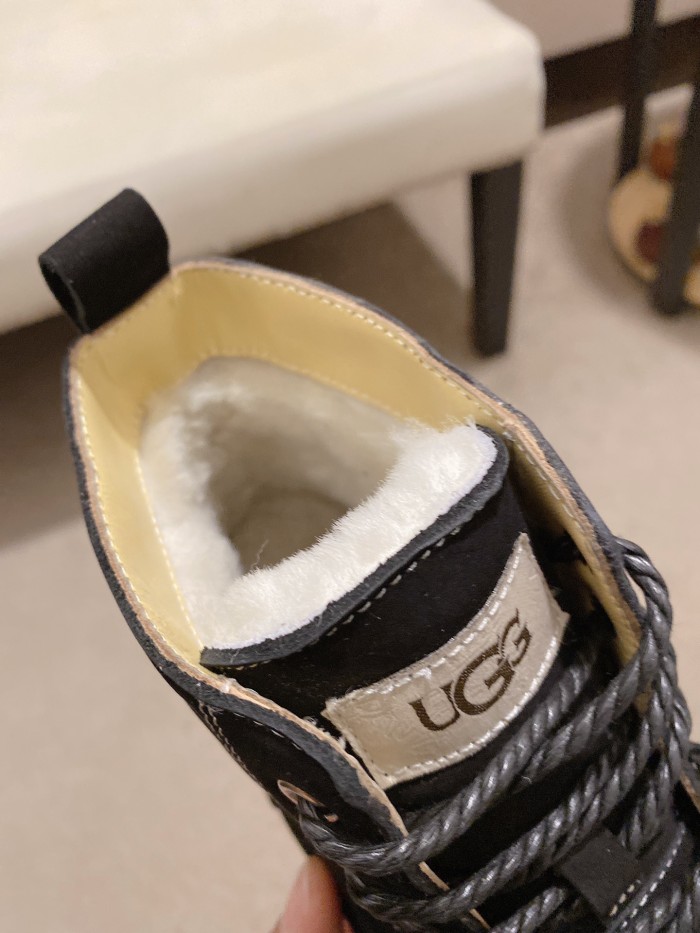 UGG Sneaker 65