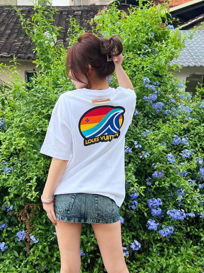 Clothes Louis Vuitton 159