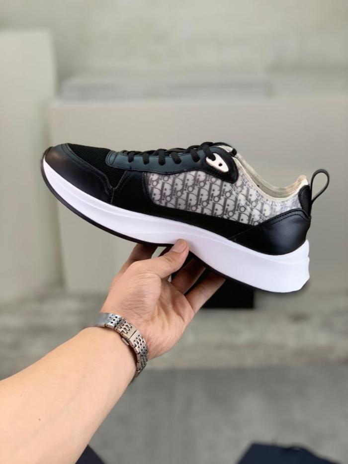 Dior B25 Runner Black Grey Oblique Leather