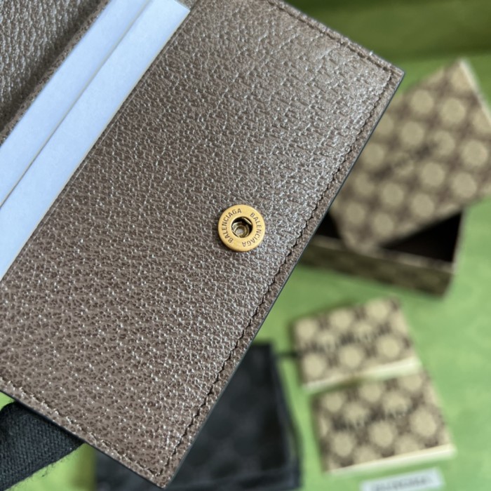 Handbag Gucci 680385 size 10.9*7.9*2.8 cm