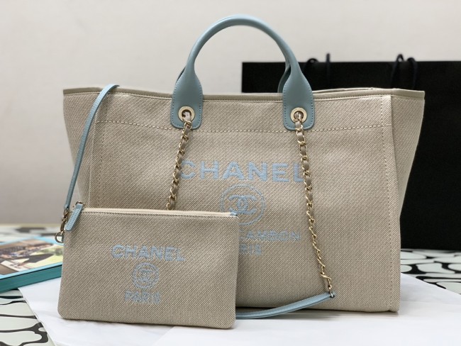 Handbag Chanel size 38 cm