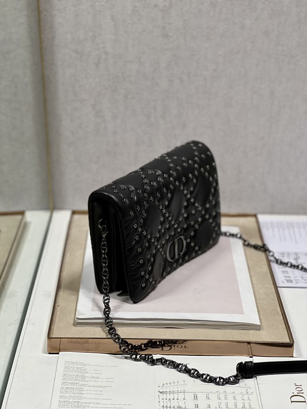 Handbag Dior 5135 size 19.5×11×6.5 cm