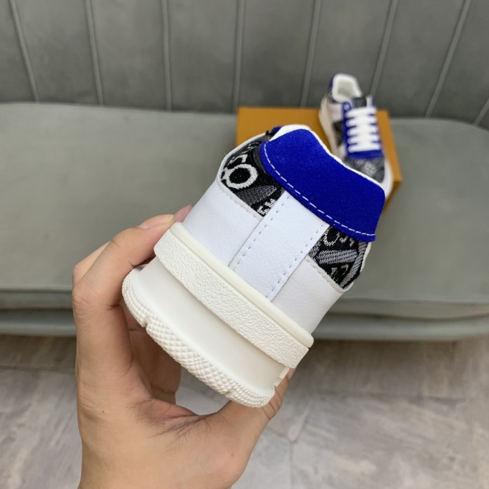 Louis Vuitton Low Top sneaker 9