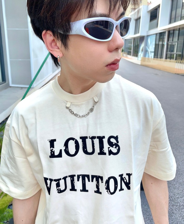 Clothes Louis Vuitton 336