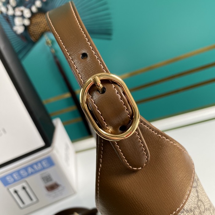 Handbag Gucci 636710 size 36.5*24.5*4.5 cm